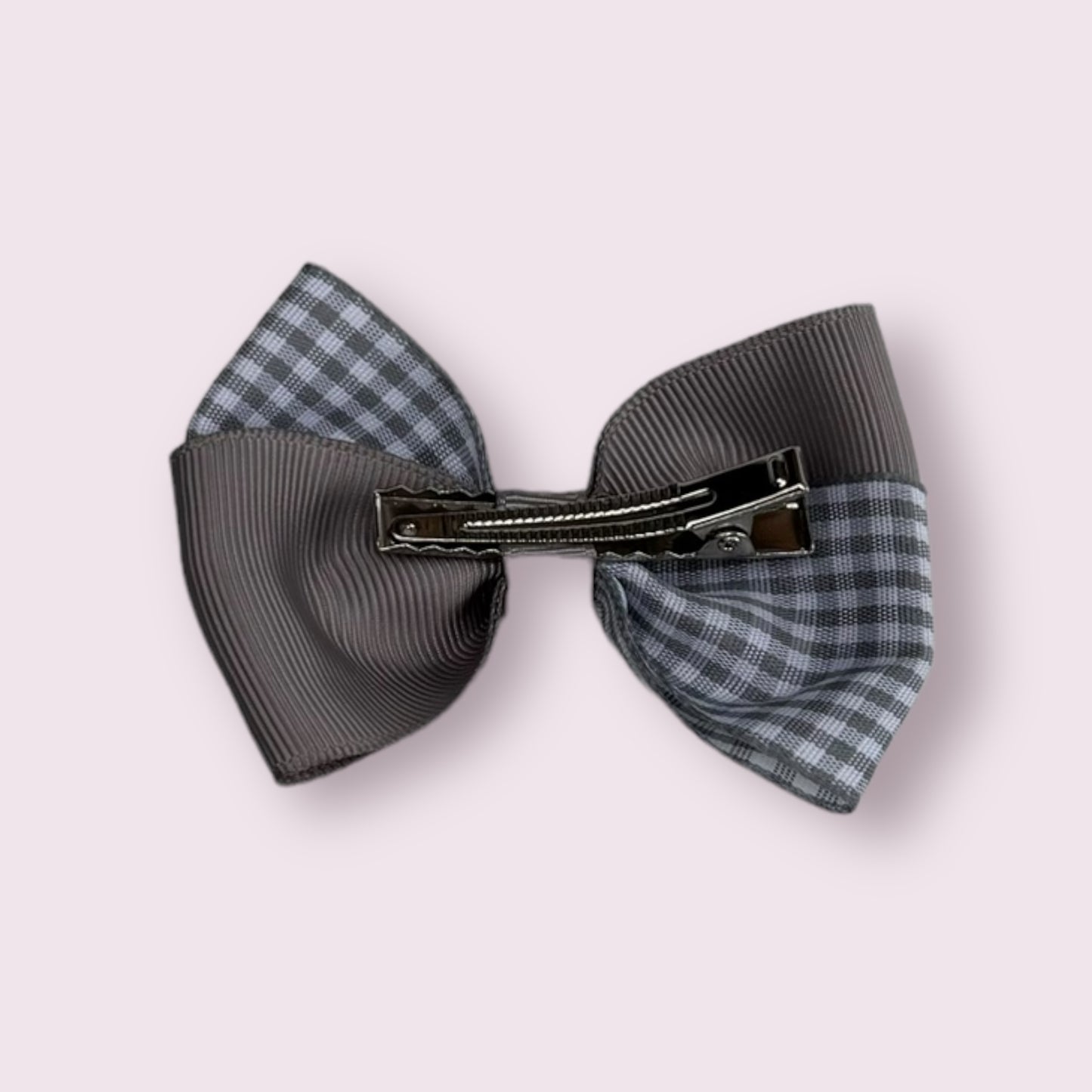 Grey Gingham 3" Twisted Clip