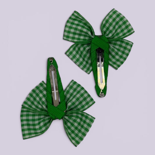 Emerald green gingham butterfly snap clips on card