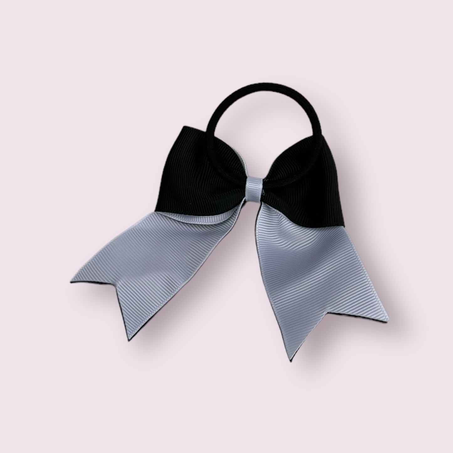 Black & White 4.5" Tailed Bobble