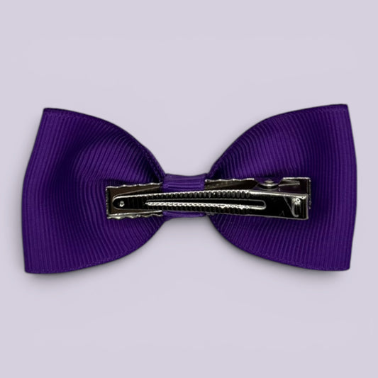 Purple bowtie bow clip on card