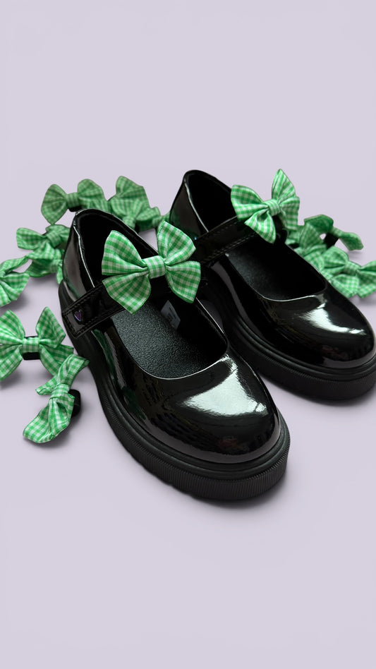 Emerald green gingham shoe bows on school shoes