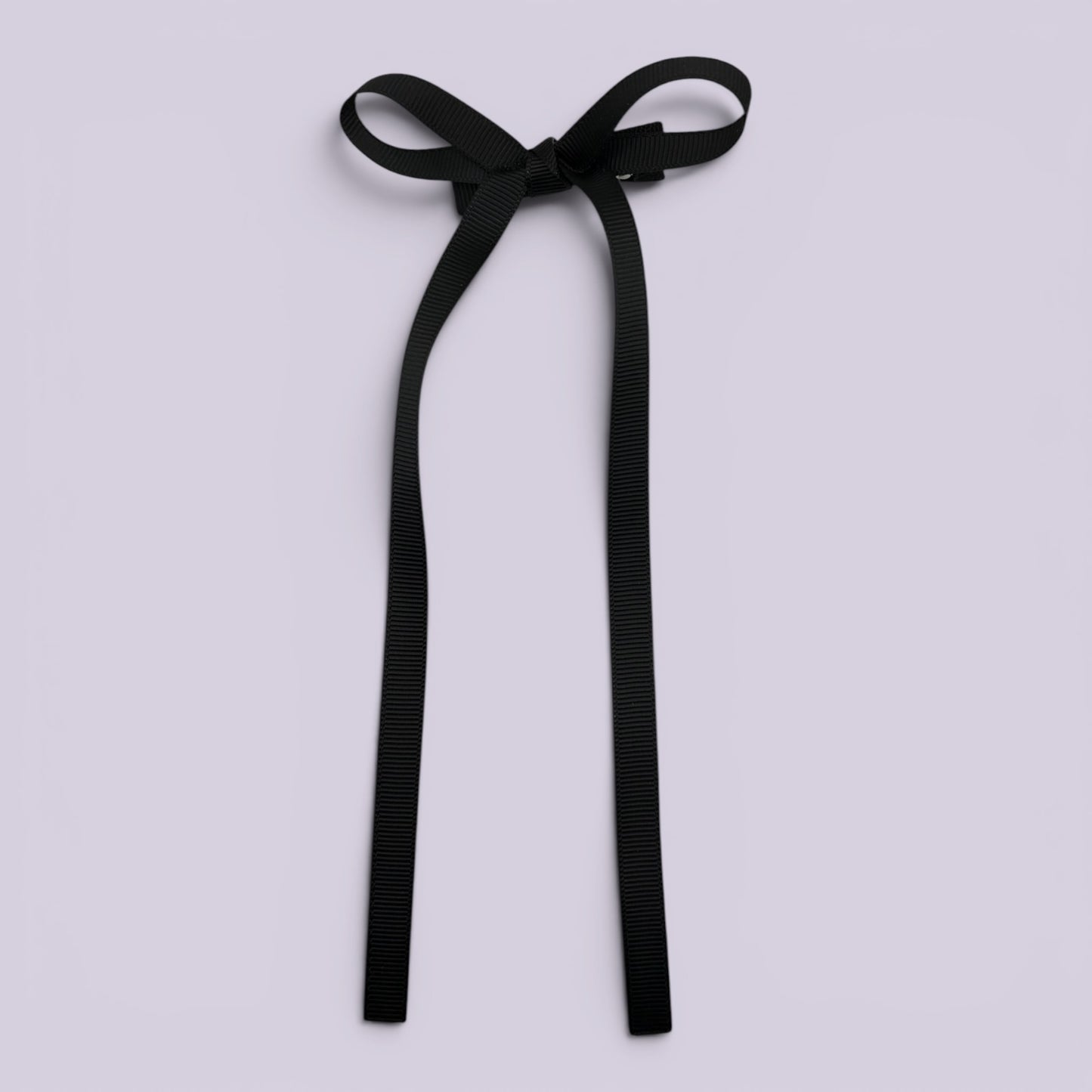 Black large tailed bow clip
