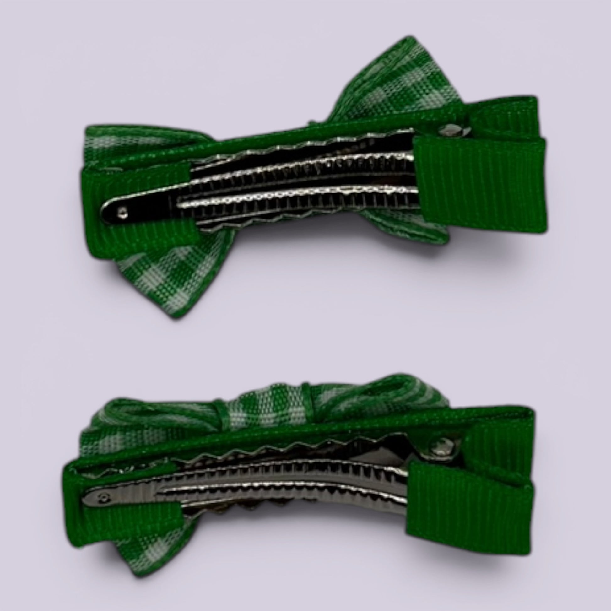 Emerald green gingham mini bow clips on card