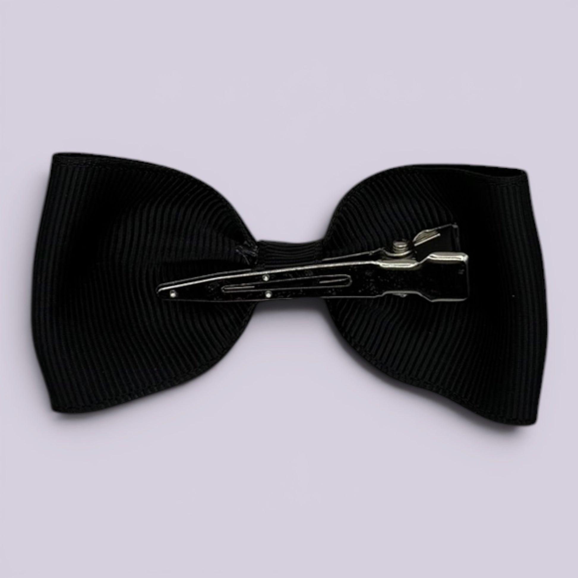 Black bowtie bow clip on card