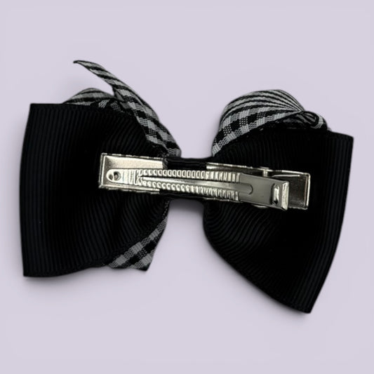Black gingham double bow clip on card