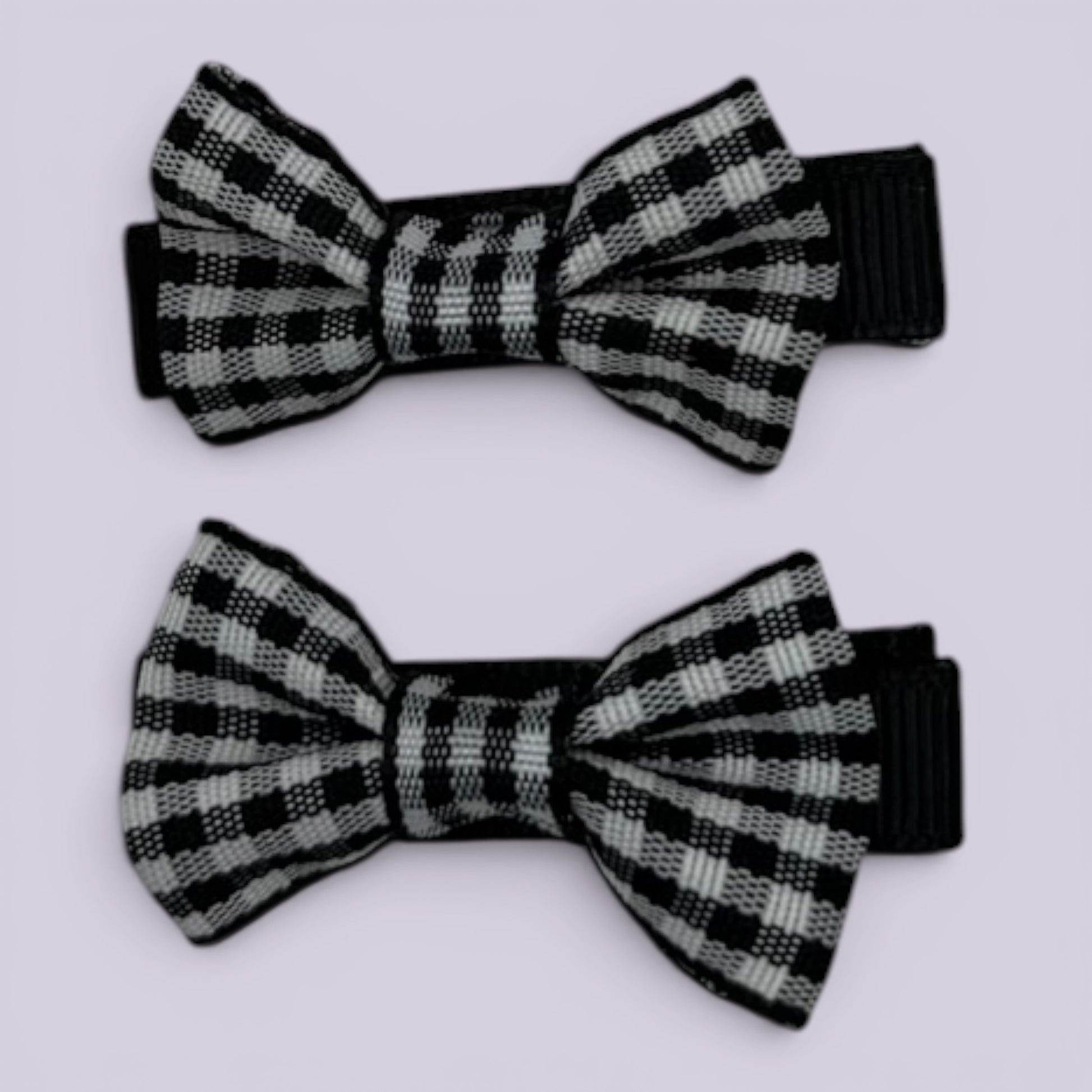 Black gingham mini bowtie school hair clips