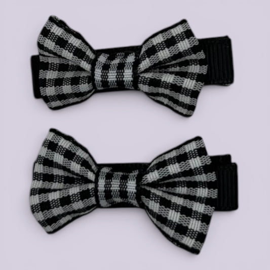Black gingham mini bowtie school hair clips
