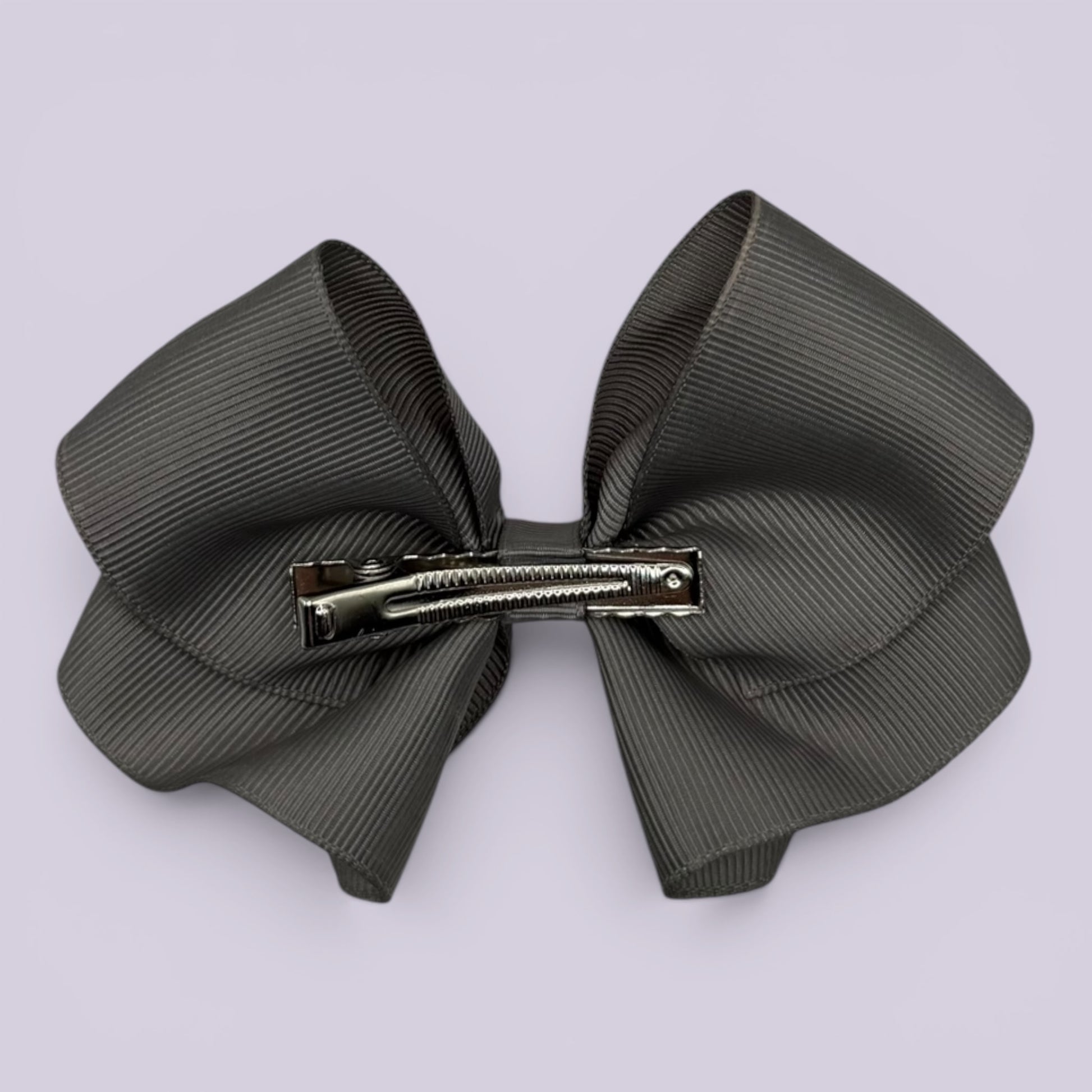 Grey bow clip