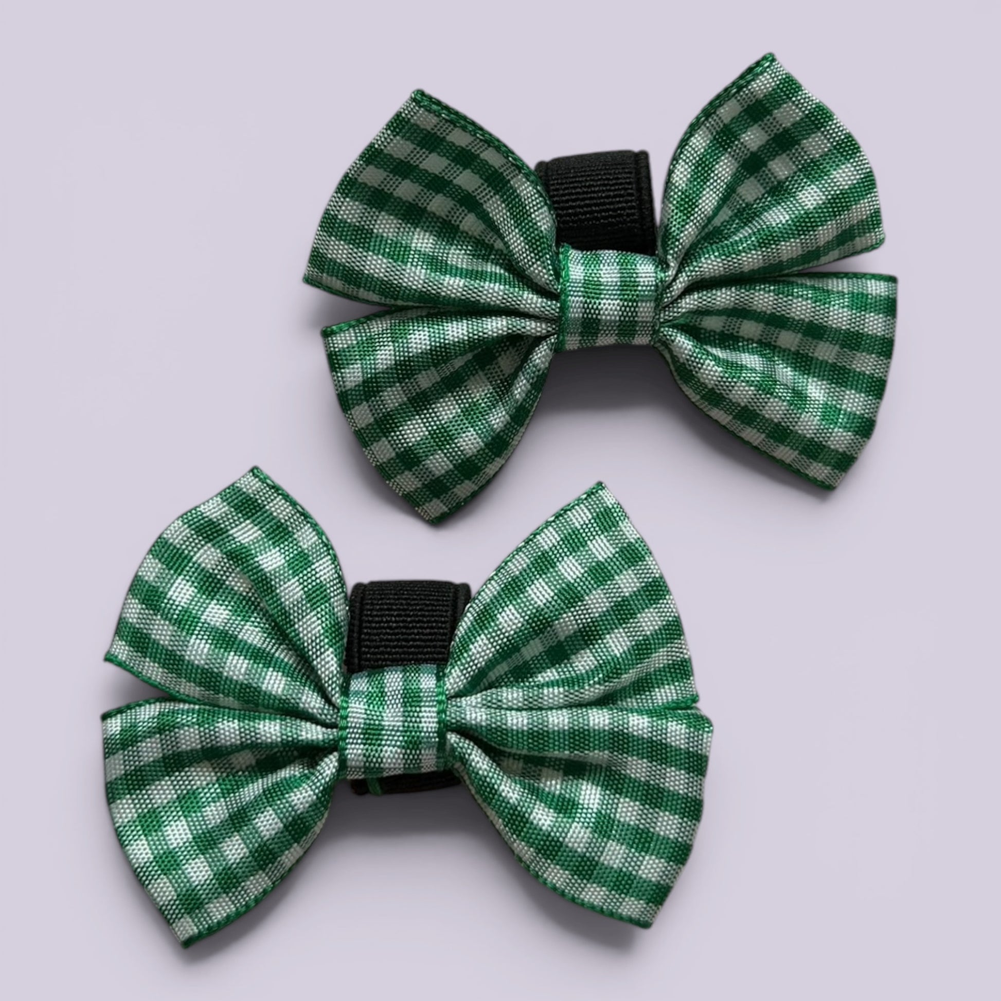 Hunter bottle green gingham shoe bows close up