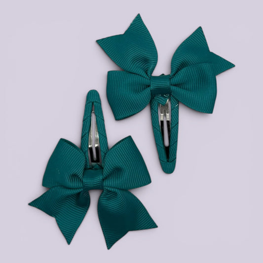 Jade green butterfly school snap hair clips